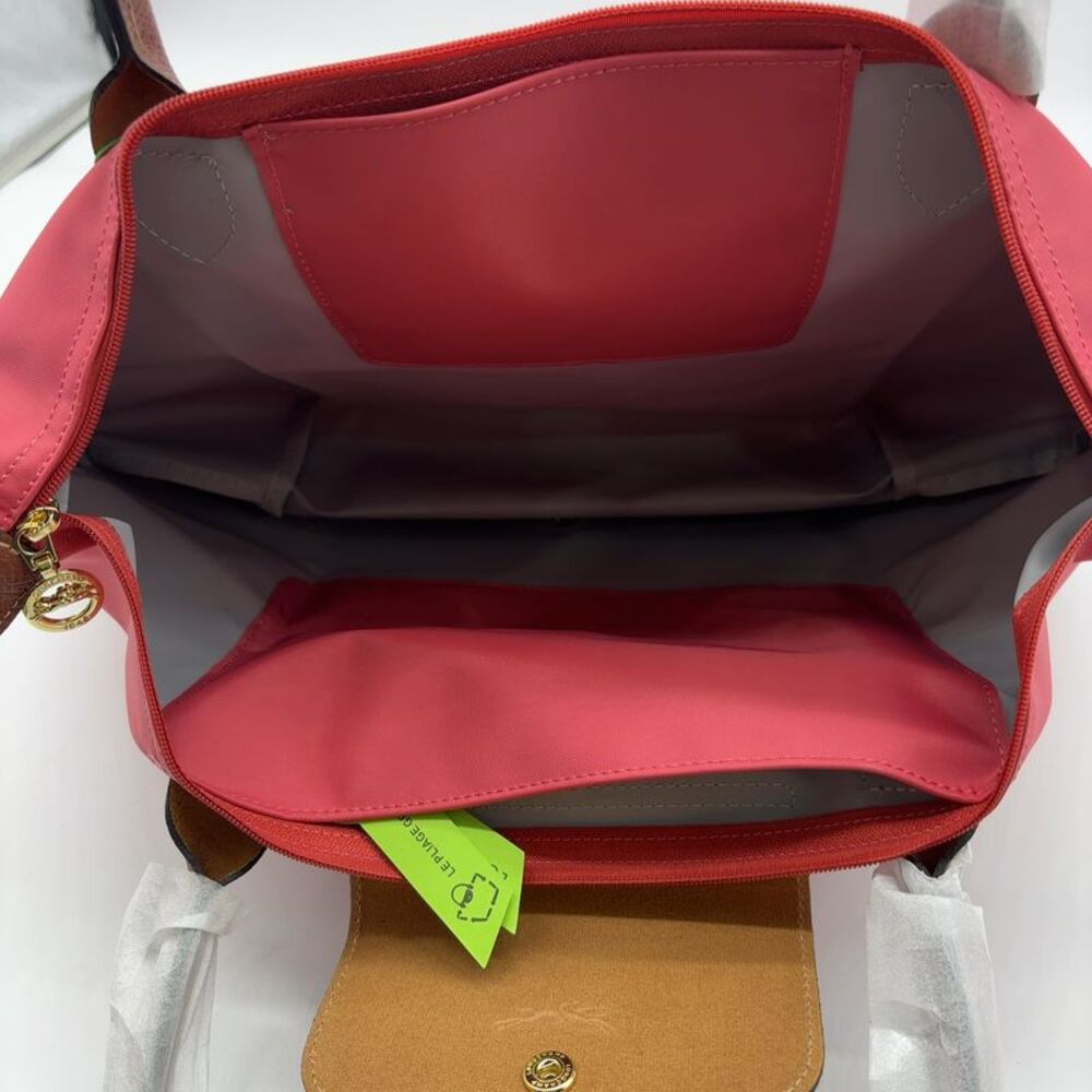 Longchamp Le Pliage Original M Tote in Strawberry with Brown Trim - Picture 5 of 5